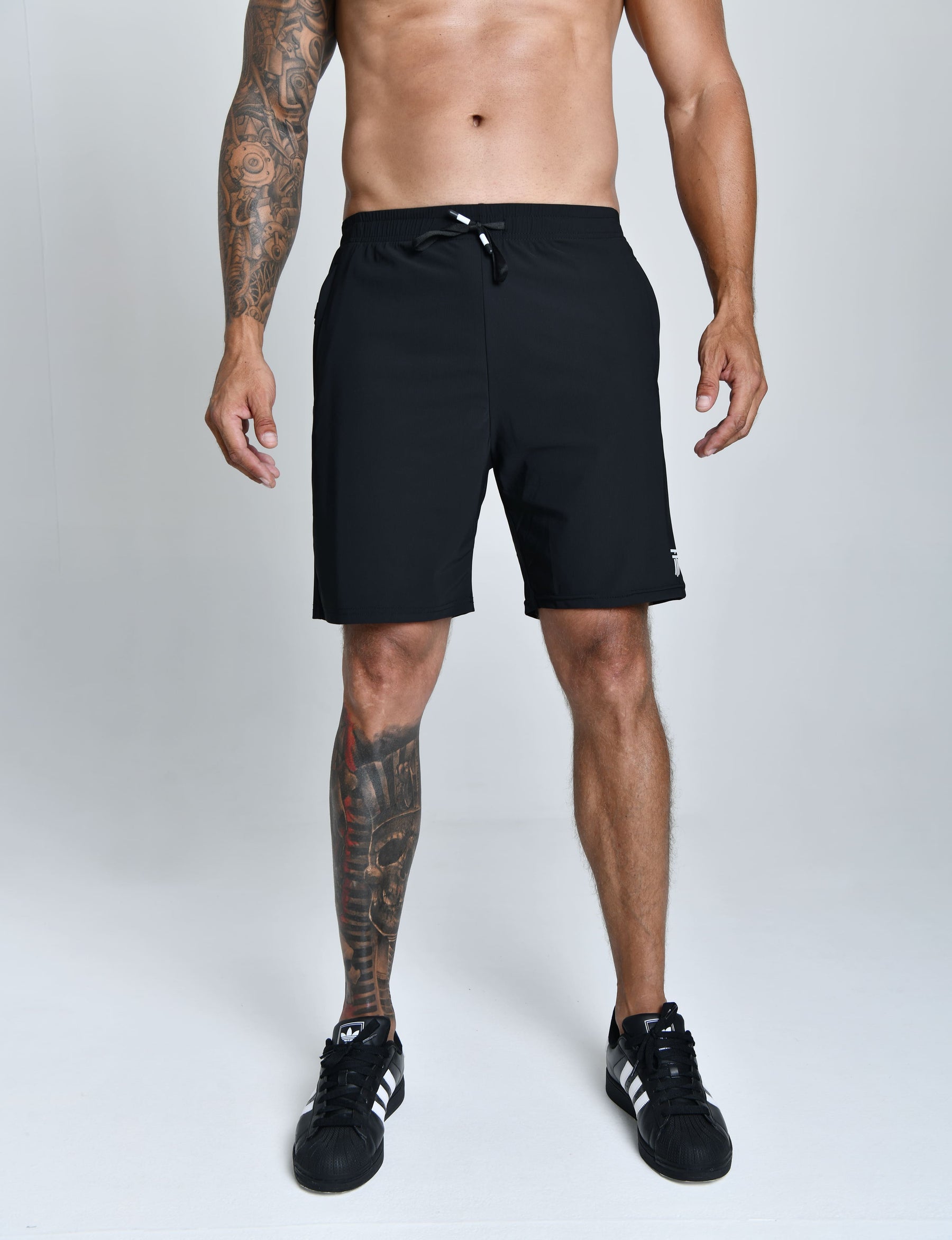BERMUDA TECH FLEX™ | BERMUDA MASCULINA ACADEMIA TACTEL COM ELASTANO BOLSOS COM ZÍPER | SHORTS DE ALTA QUALIDADE | TABUAD