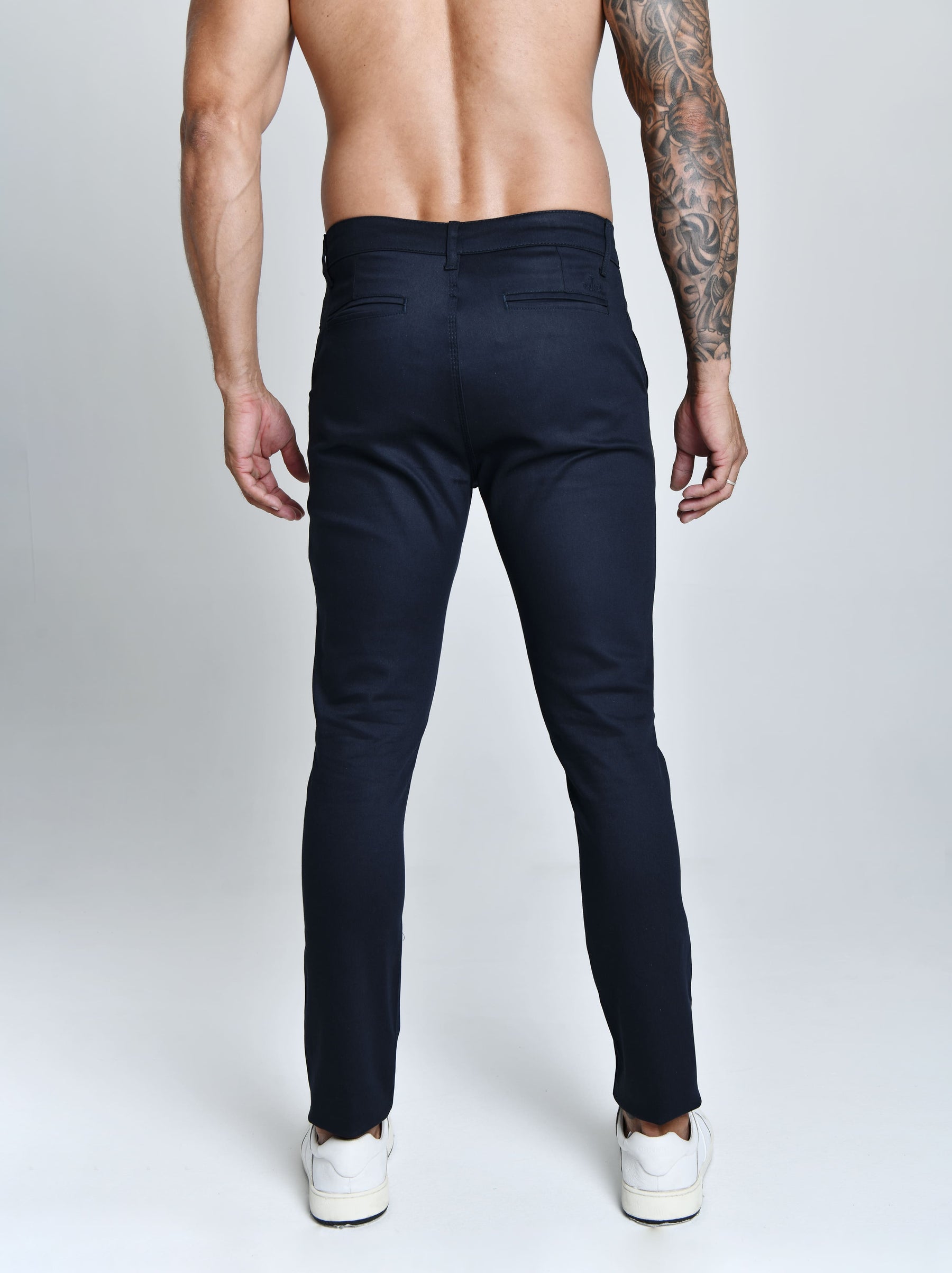 CALÇA SARJA ACETINADA SUPRA™ TABUADA | SLIM FIT, CONFORTO E SOFISTICAÇÃO