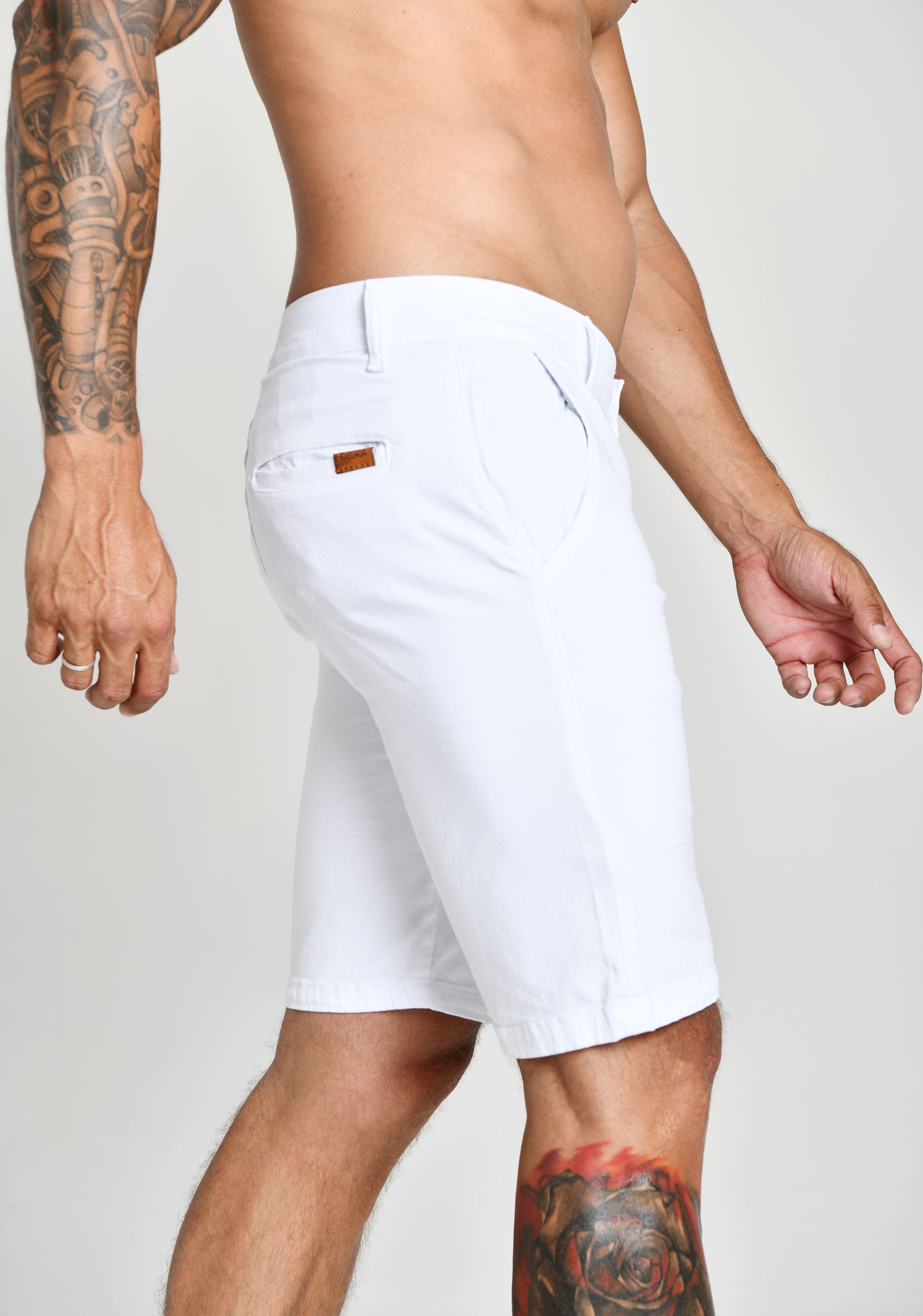 BERMUDA SARJA ACETINADA SUPRA™ — TABUADA | CONFORTO, ELASTICIDADE E SOFISTICAÇÃO