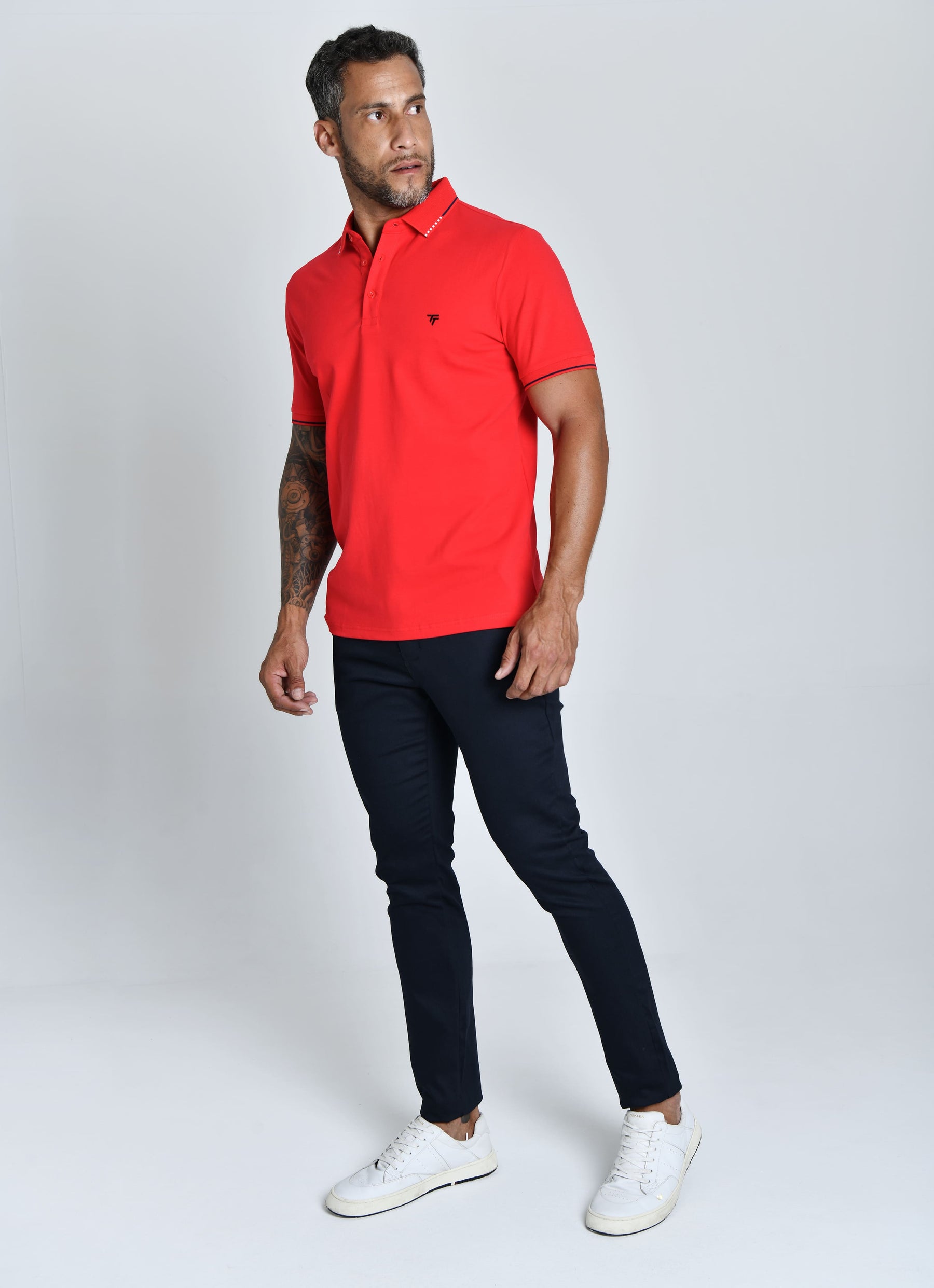 POLO TECH SUPREME™ TABUADA | TECNOLOGIA, CONFORTO E ELEGÂNCIA ATEMPORAL