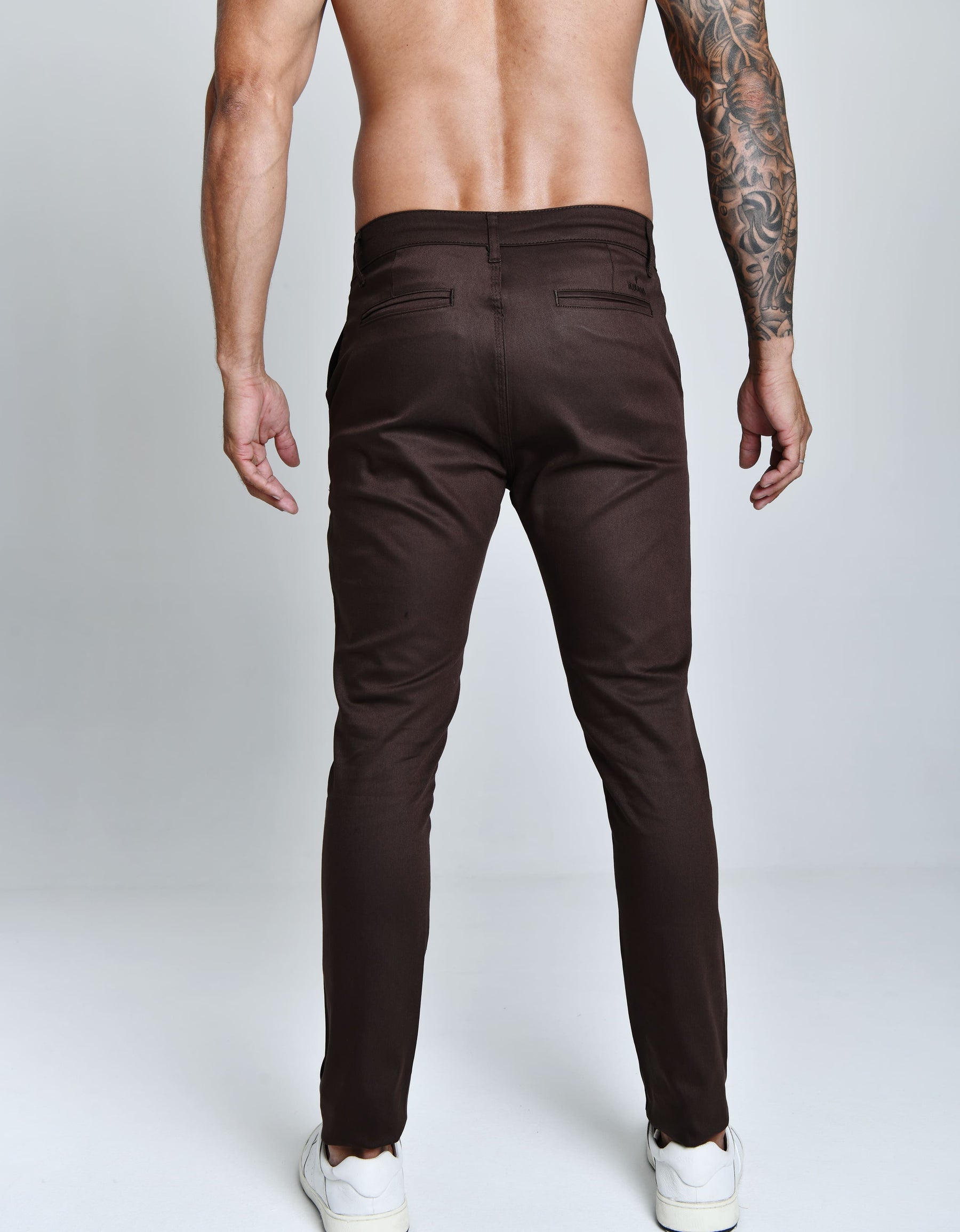 CALÇA SARJA ACETINADA SUPRA™ TABUADA | SLIM FIT, CONFORTO E SOFISTICAÇÃO