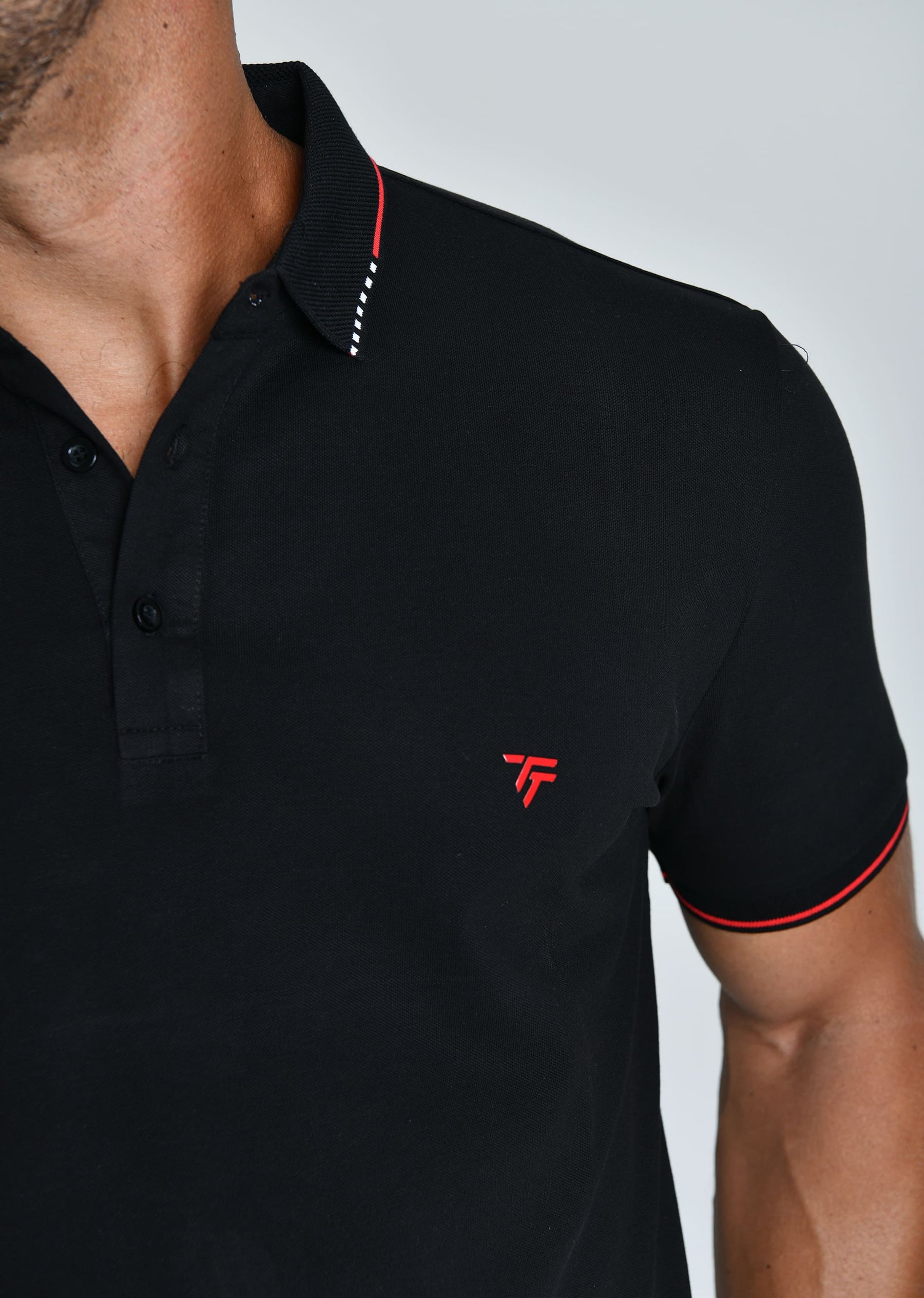 POLO TECH SUPREME™ TABUADA | TECNOLOGIA, CONFORTO E ELEGÂNCIA ATEMPORAL