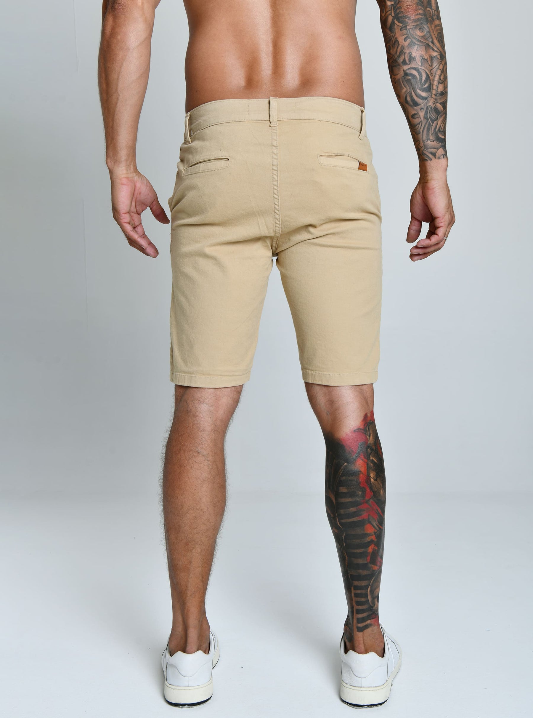 BERMUDA SARJA ACETINADA SUPRA™ — TABUADA | CONFORTO, ELASTICIDADE E SOFISTICAÇÃO