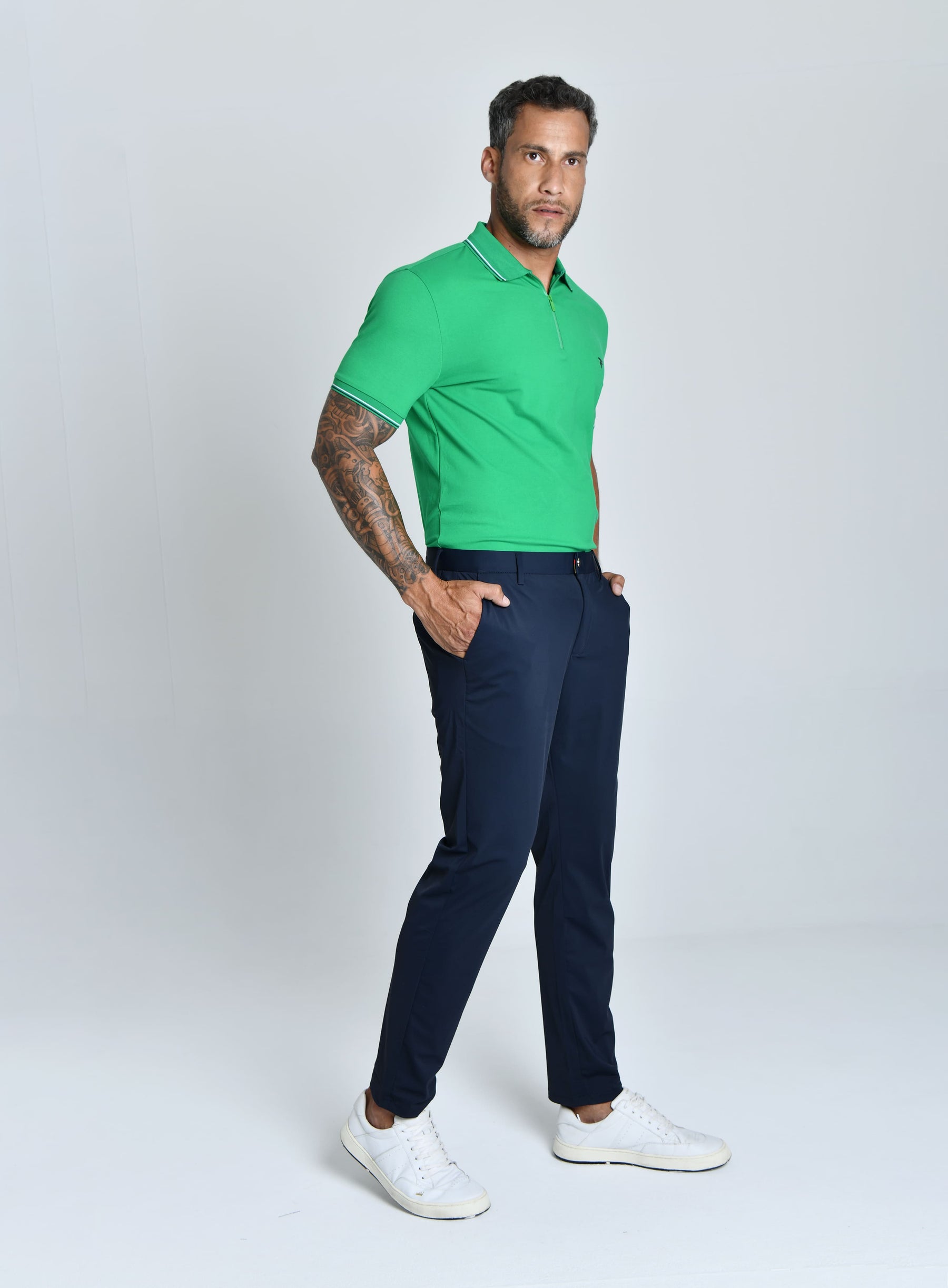 POLO TECH SUPREME™ TABUADA | TECNOLOGIA, CONFORTO E ELEGÂNCIA ATEMPORAL