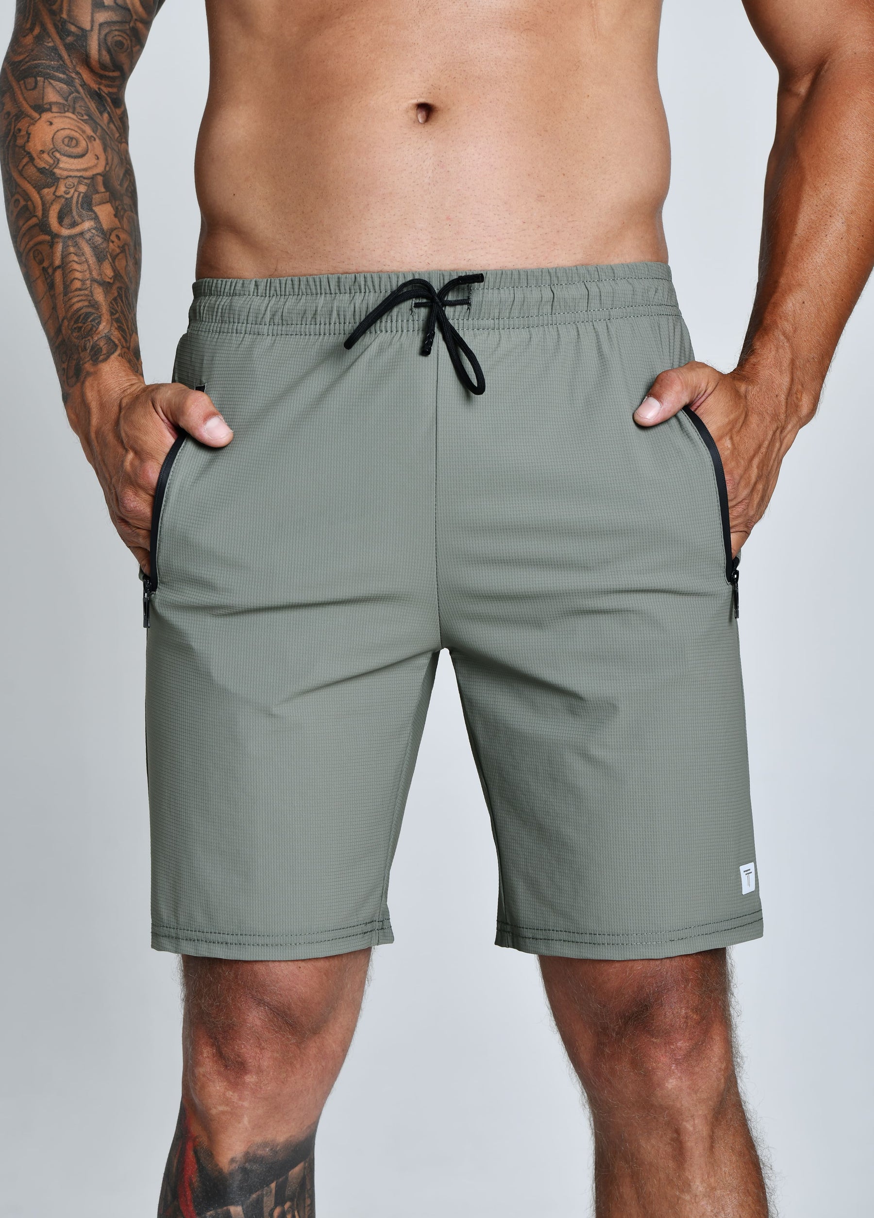 BERMUDA TECH FLEX™ | BERMUDA MASCULINA ACADEMIA TACTEL COM ELASTANO BOLSOS COM ZÍPER | SHORTS DE ALTA QUALIDADE | TABUAD