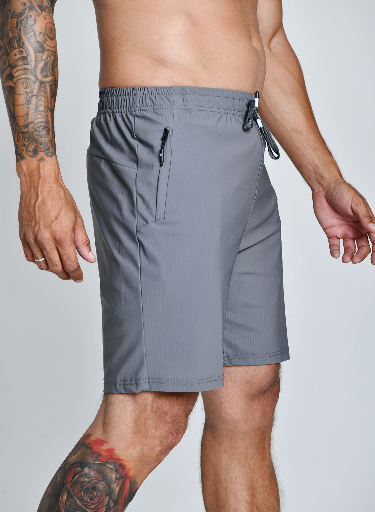 BERMUDA TECH FLEX™ | BERMUDA MASCULINA ACADEMIA TACTEL COM ELASTANO BOLSOS COM ZÍPER | SHORTS DE ALTA QUALIDADE | TABUAD