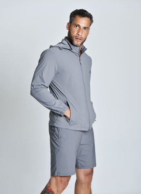 JAQUETA TECH WINDPRO™ — TABUADA | CORTA-VENTO TECNOLÓGICA E TOQUE GELADO CAPUZ REMOVÍVEL