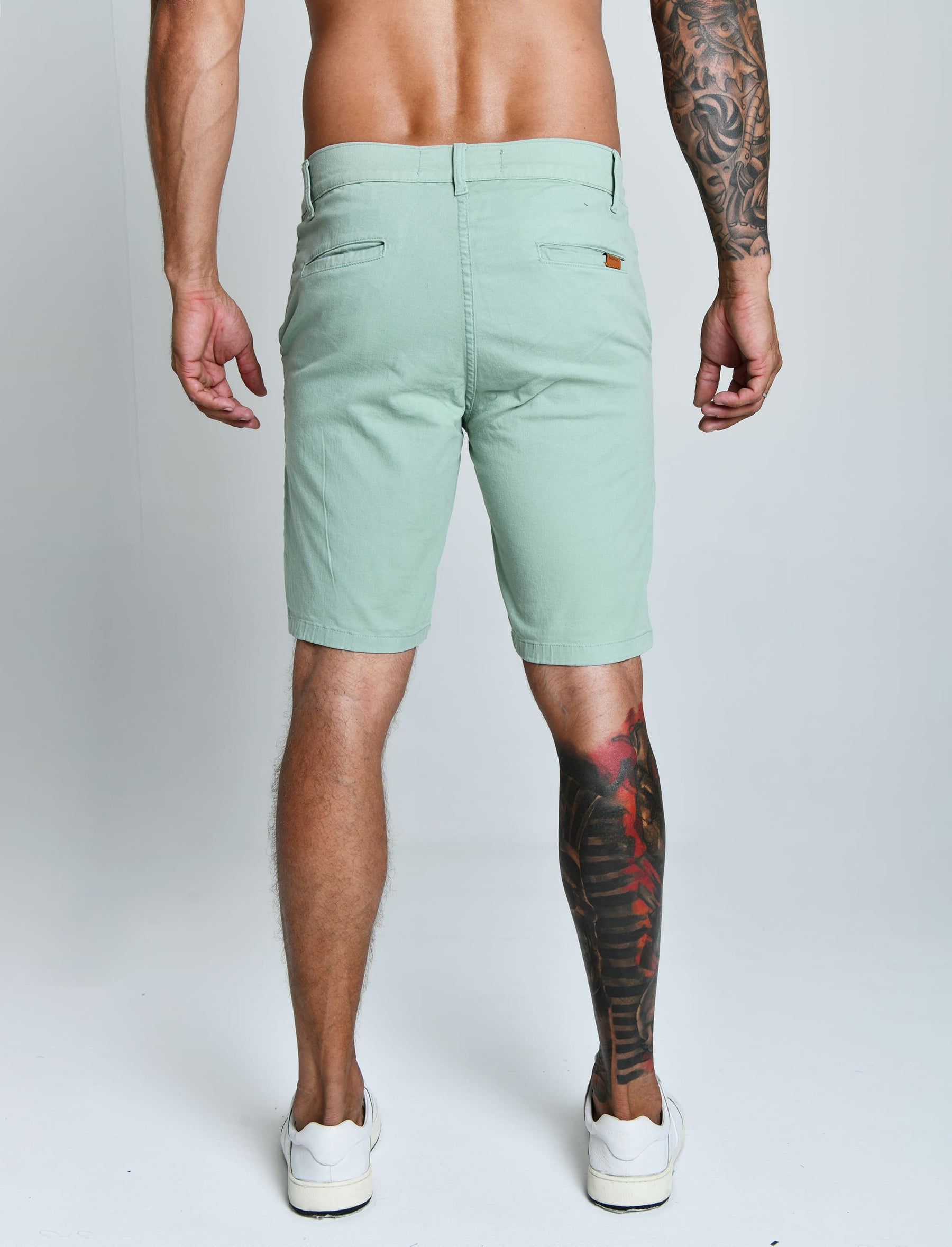 BERMUDA SARJA ACETINADA SUPRA™ — TABUADA | CONFORTO, ELASTICIDADE E SOFISTICAÇÃO