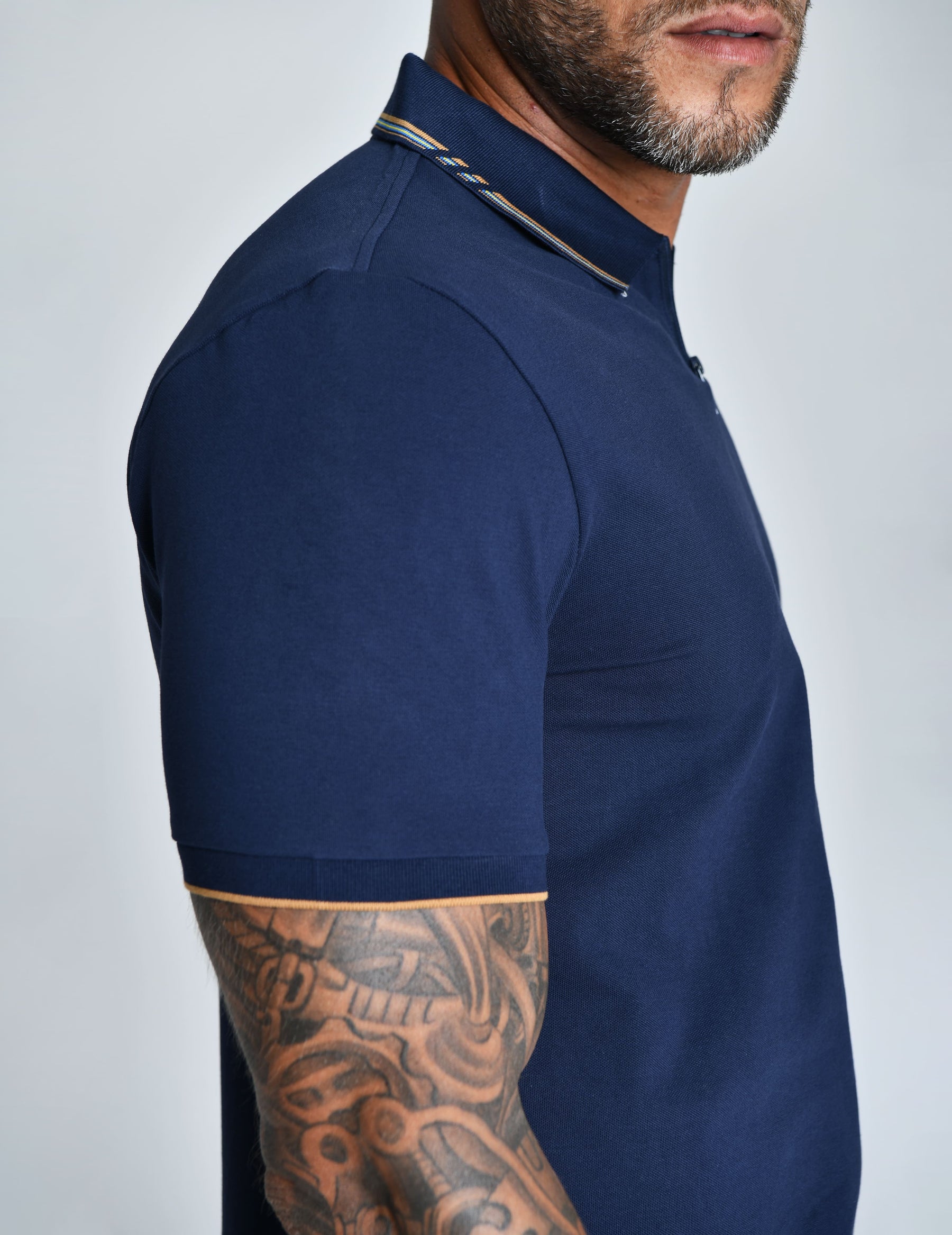 POLO TECH SUPREME™ TABUADA | TECNOLOGIA, CONFORTO E ELEGÂNCIA ATEMPORAL