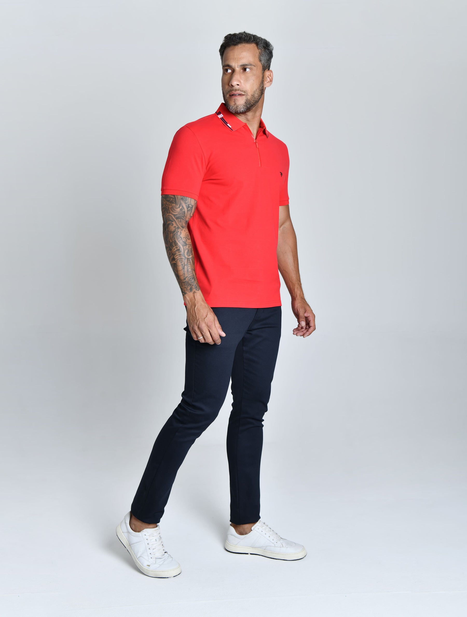 POLO TECH SUPREME™ TABUADA | TECNOLOGIA, CONFORTO E ELEGÂNCIA ATEMPORAL