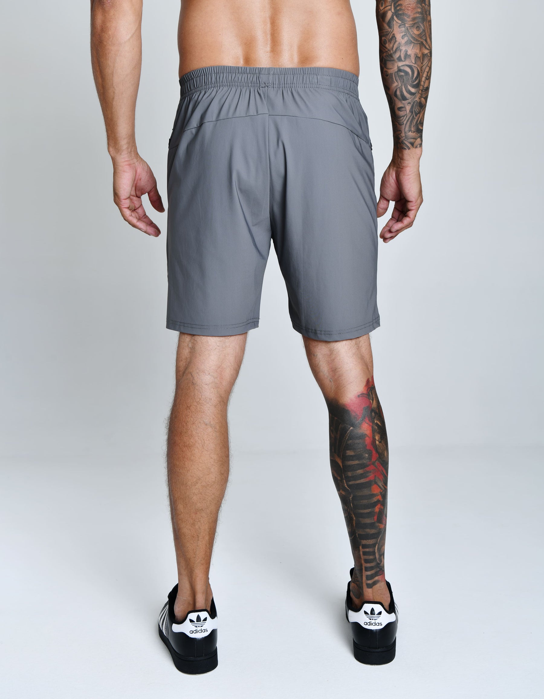 BERMUDA TECH FLEX™ | BERMUDA MASCULINA ACADEMIA TACTEL COM ELASTANO BOLSOS COM ZÍPER | SHORTS DE ALTA QUALIDADE | TABUAD